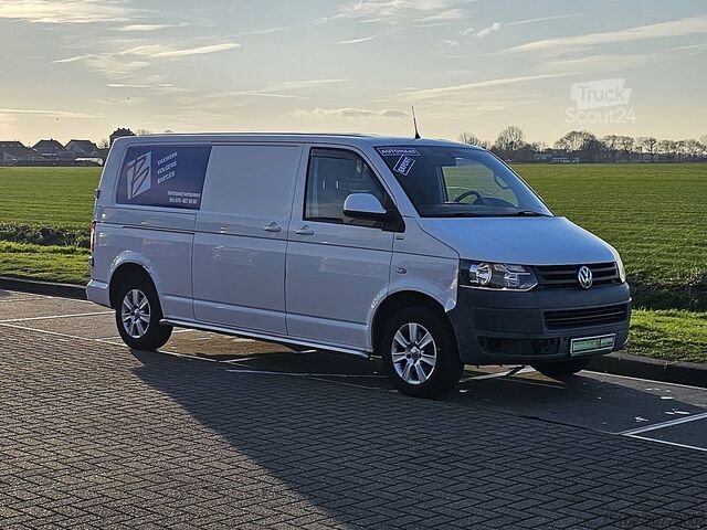 Camioneta familiar de techo alto VOLKSWAGEN TRANSPORTER 2.0 TDI L2H1 2xZijdeur Autom