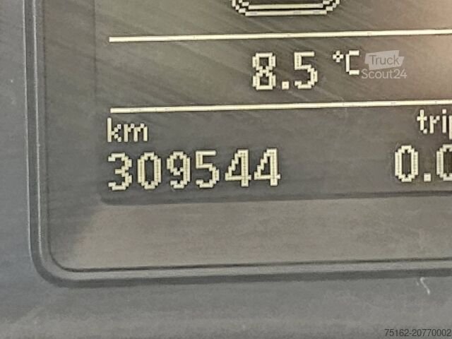 Camioneta familiar de techo alto VOLKSWAGEN TRANSPORTER 2.0 TDI L2H1 2xZijdeur Autom