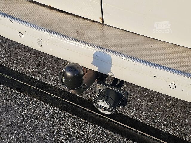 Camioneta familiar de techo alto VOLKSWAGEN TRANSPORTER 2.0 TDI L2H1 2xZijdeur Autom