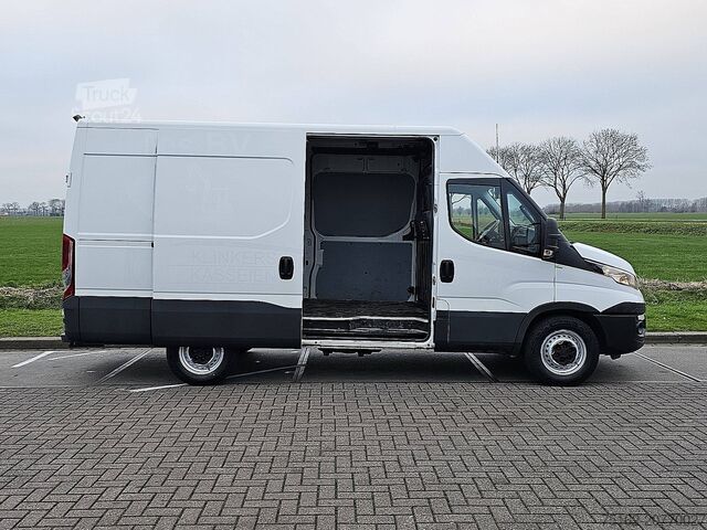 Camioneta familiar de techo alto IVECO DAILY 35S21 3.0Ltr 2xZijdeur AC!