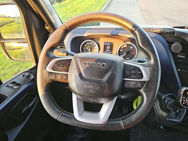 Volquete IVECO DAILY 35C18 3.0L 3-Zijden Kipper