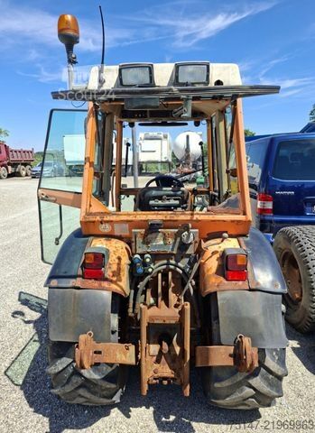 Altro FENDT 250KA 250V Schmalspurschlepper Allrad Kabine