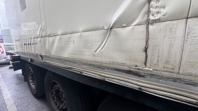 Refriģeratora puspiekabe SCHMITZ CARGOBULL SCB S3B Kühlkoffer Bj 2020