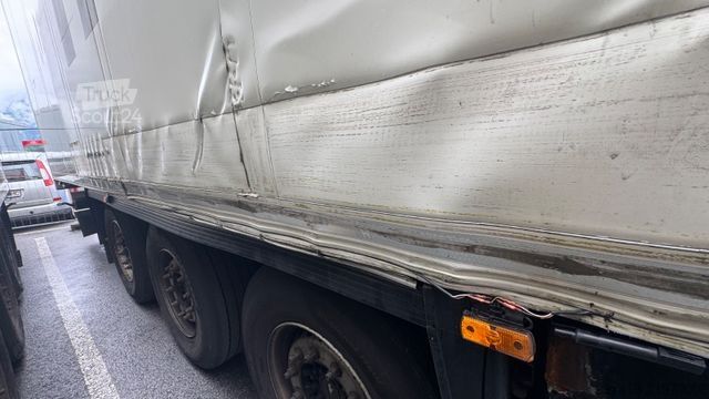 Refriģeratora puspiekabe SCHMITZ CARGOBULL SCB S3B Kühlkoffer Bj 2020