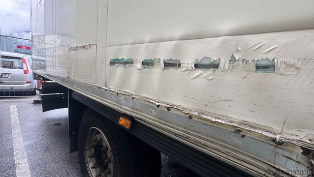 Refriģeratora puspiekabe SCHMITZ CARGOBULL SCB S3B Kühlkoffer Bj 2020