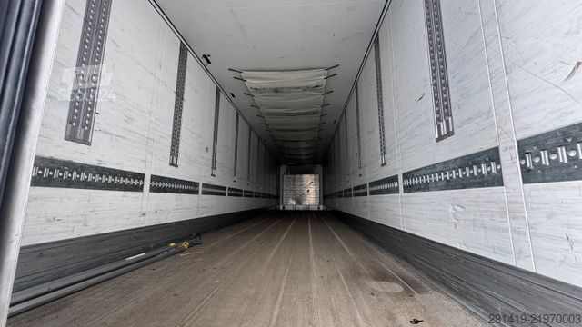Refriģeratora puspiekabe SCHMITZ CARGOBULL SCB S3B Kühlkoffer Bj 2020