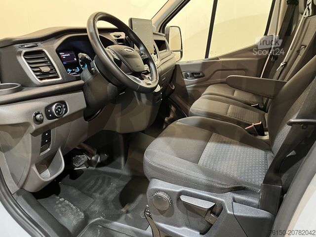 Ploščati dostavnik Ford E-Transit 350 L2H2 Trend 68 kWh 184 PK / 100% E...