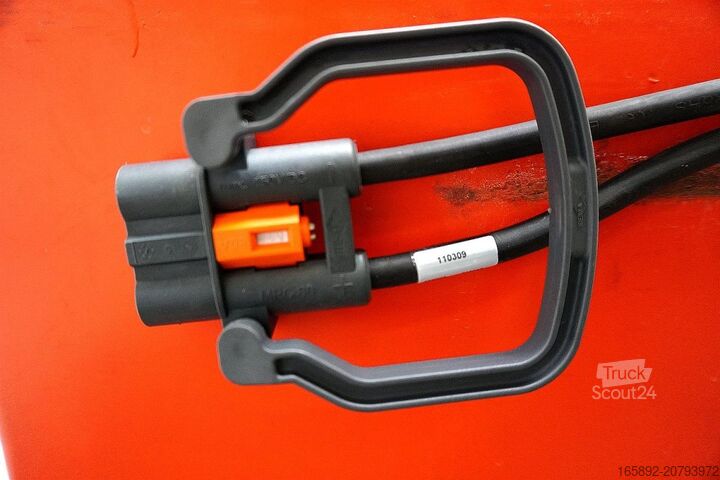 Forklift battery GRUMA 24 Volt 2 PzS 230 Ah