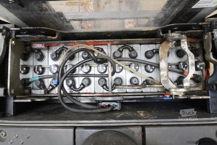 Rankinis keltuvas Linde D 12 HP SP 133