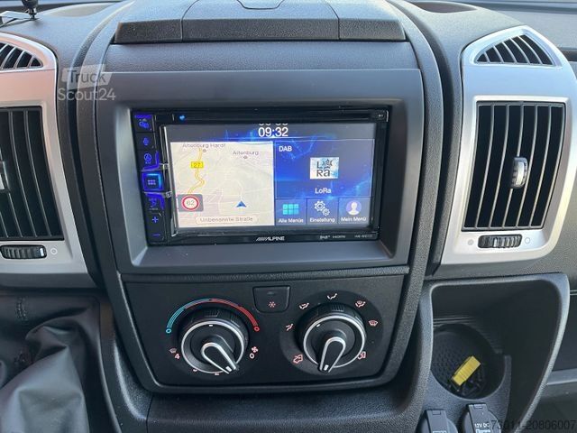 Kastenwagen Wohnmobil / Campervan PÖSSL 2 WIN S Plus - AKTION Navi+Kamera+Markise