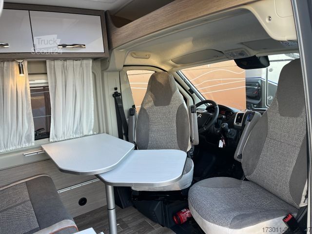 Kastenwagen Wohnmobil / Campervan PÖSSL 2 WIN S Plus - AKTION Navi+Kamera+Markise