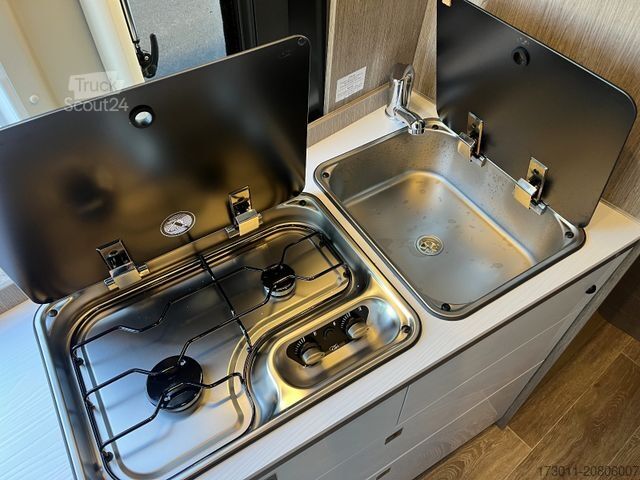 Kastenwagen Wohnmobil / Campervan PÖSSL 2 WIN S Plus - AKTION Navi+Kamera+Markise