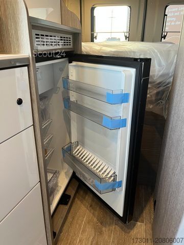 Kastenwagen Wohnmobil / Campervan PÖSSL 2 WIN S Plus - AKTION Navi+Kamera+Markise