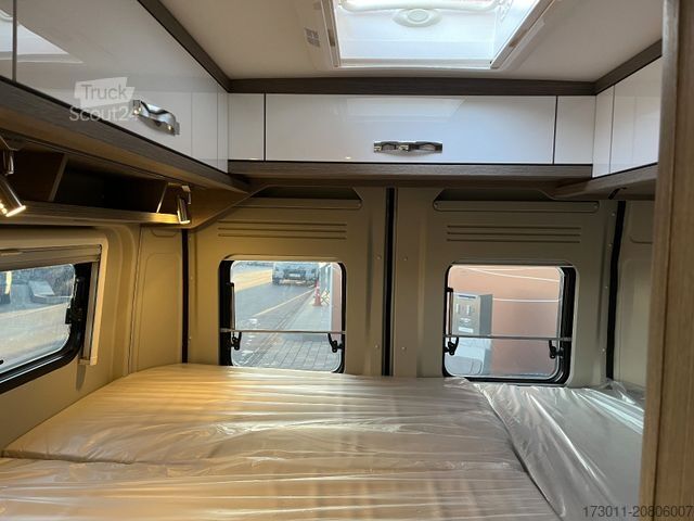 Kastenwagen Wohnmobil / Campervan PÖSSL 2 WIN S Plus - AKTION Navi+Kamera+Markise