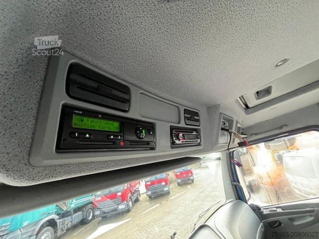 Třístranný sklápěč MERCEDES-BENZ Axor 1833 K  2-Achs Kipper Kran iferst