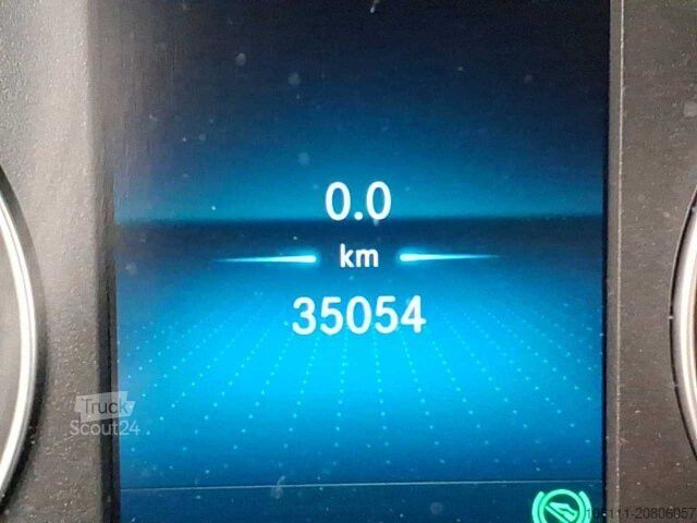 Minibus MERCEDES-BENZ T-Klasse 180 CDI ALCANTARA /AUTOMATIK PROGRESSIV