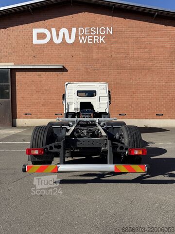 Üst yapısız kamyon Designwerk Mid Cab 6x2R 340 kWh