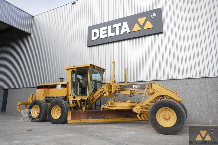 Grader Caterpillar 140H