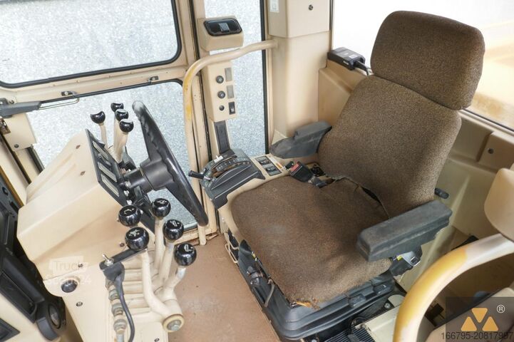 Grader Caterpillar 140H