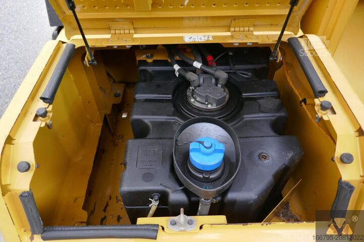 Excavator pe șenile Caterpillar 336