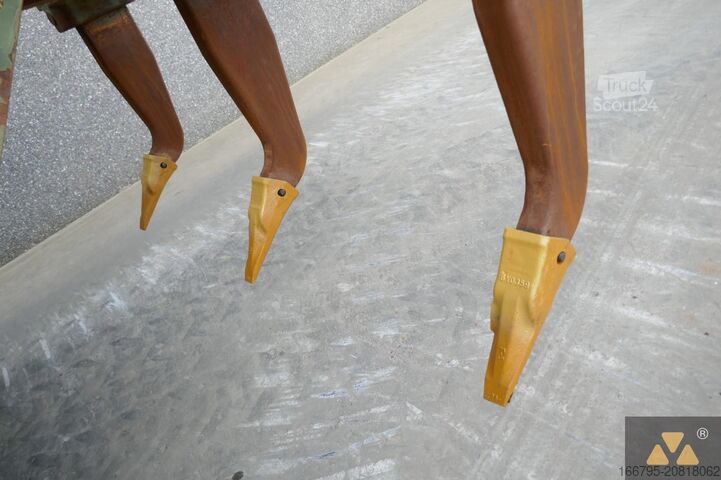 Buldozer Caterpillar D7G Ex-army