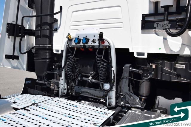 Trattore stradale standard RENAULT T520 Vollluftfed. Retader Standkl. ACC ALUFELGEN