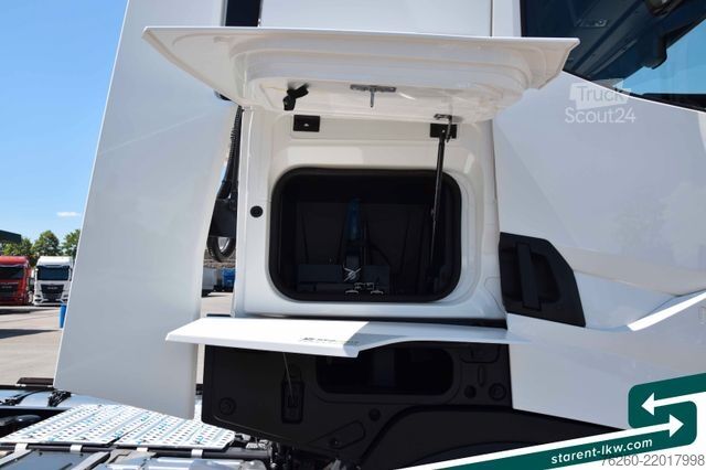 Trattore stradale standard RENAULT T520 Vollluftfed. Retader Standkl. ACC ALUFELGEN