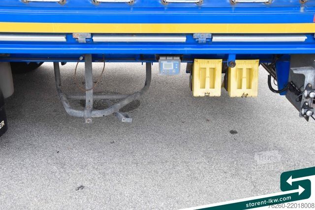 Semirimorchio con telone Hangler Megatrailer Schräglader Coil Bordwand