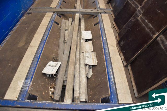Semirimorchio con telone SCHWARZMÜLLER Hangler Megatrailer Schräglader Coil Bordwand