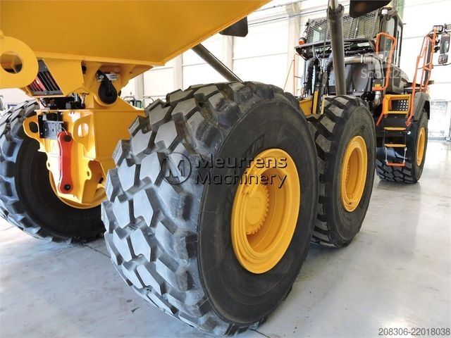 Sonstige VOLVO A30J
