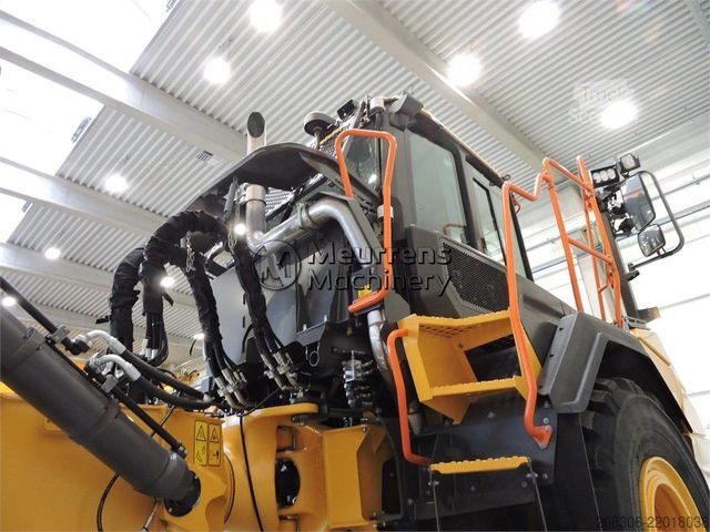 Sonstige VOLVO A30J