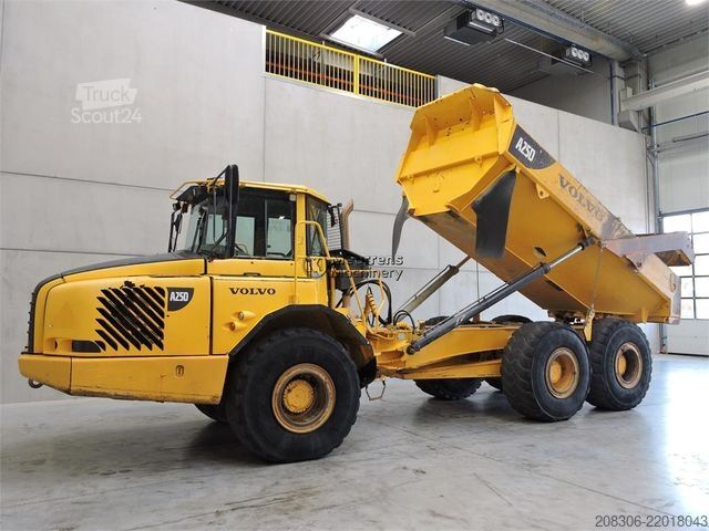 Sonstige VOLVO A25D