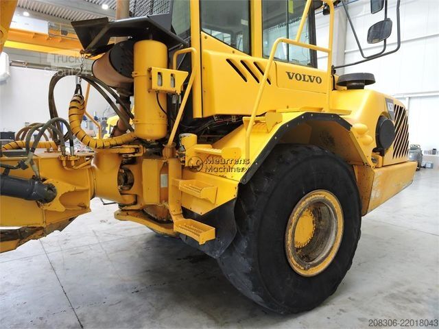 Sonstige VOLVO A25D