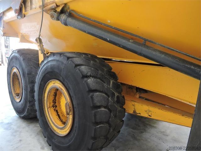 Sonstige VOLVO A25D