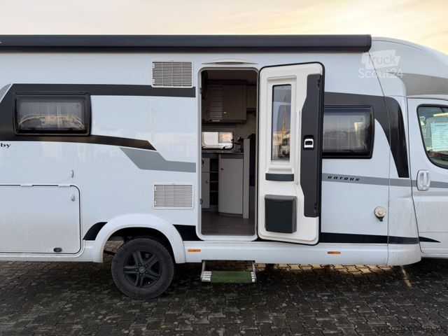 Halvintegrerad husbil HOBBY Optima OnTour T65 FL