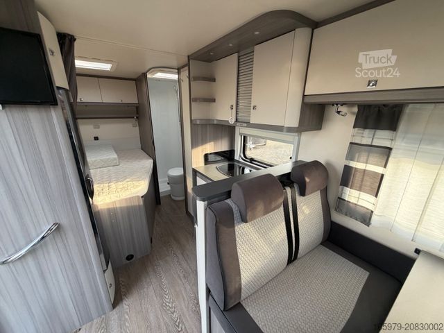 Halvintegrerad husbil HOBBY Optima OnTour T65 FL