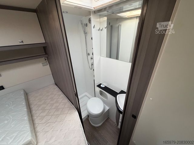 Halvintegrerad husbil HOBBY Optima OnTour T65 FL