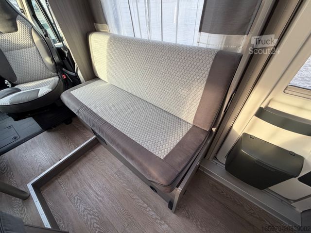 Halvintegrerad husbil HOBBY Optima OnTour T65 FL