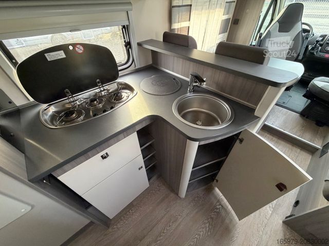 Halvintegrerad husbil HOBBY Optima OnTour T65 FL