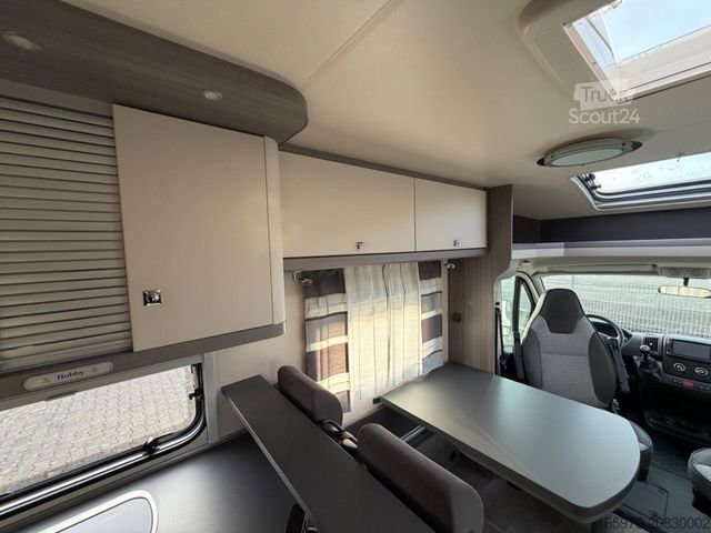 Halvintegrerad husbil HOBBY Optima OnTour T65 FL