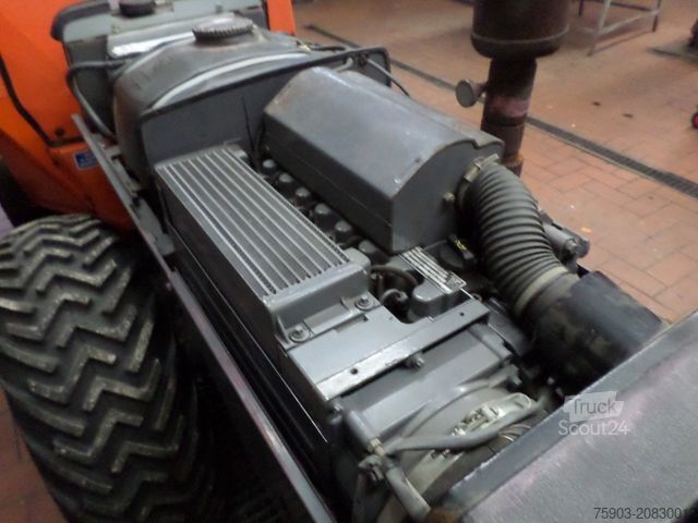 Altro HOLDER Holder A 750 4x4 1130 Betr Stunden 1 Hand