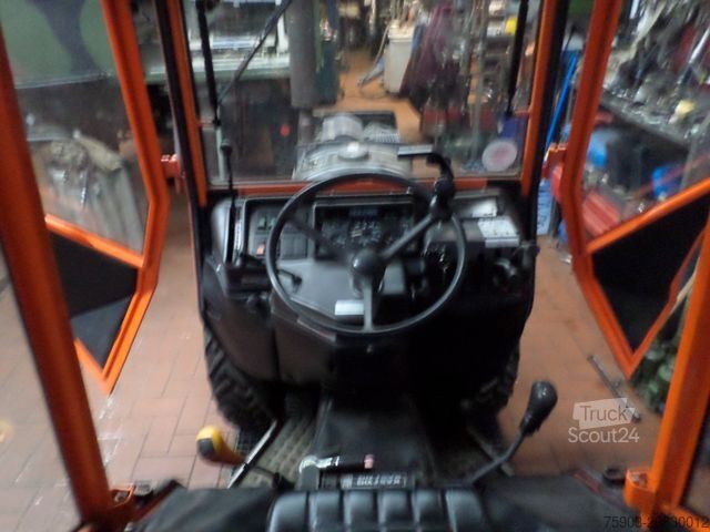 Altro HOLDER Holder  A 750  4x4  1130 Betr Stunden   1 Hand