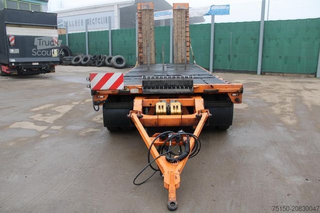 Remorcă cu platformă joasă ZANDT AT-P 300 - Nr.: 099