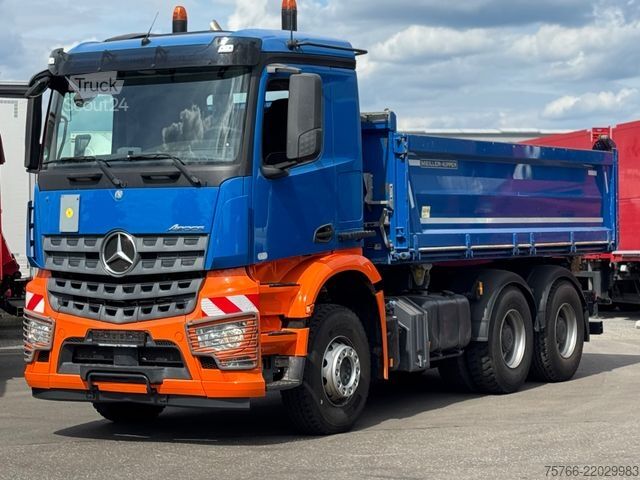 Camion-benne tricar MERCEDES-BENZ AROCS 2548 /