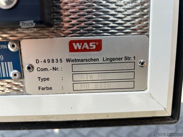 Feuerwehrfahrzeug MERCEDES-BENZ Sprinter 519 / 4x4 / RTW / WAS / Trage