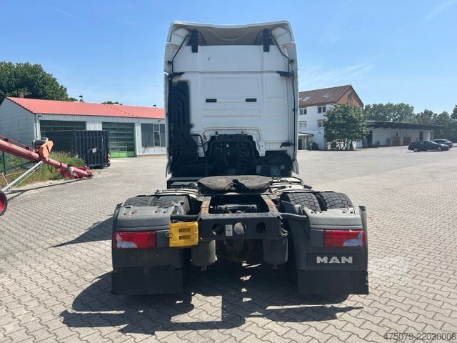 Τυπική μονάδα τράκτορα MAN TGX 18.440 XLX / Retarder