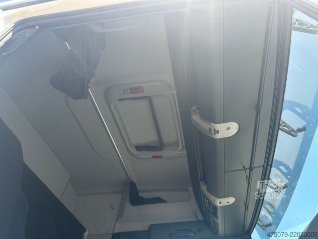 Τυπική μονάδα τράκτορα MAN TGX 18.440 XLX / Retarder