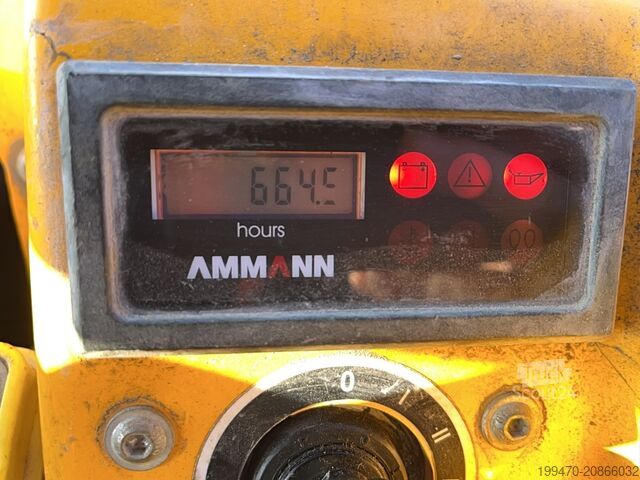 Rolo tandem Ammann ARR 1575 – Remote-Controlled Trench Roller Ideal for Soil Compaction