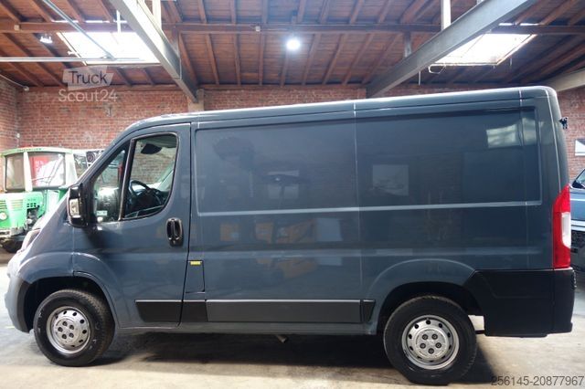 Furgoneta PEUGEOT Boxer Kasten L1 H1 Klima Kamera Tempo Tüv E6