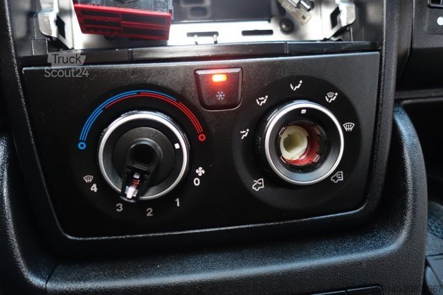 Furgoneta PEUGEOT Boxer Kasten L1 H1 Klima Kamera Tempo Tüv E6